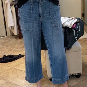 Gap flared Capri jeans
